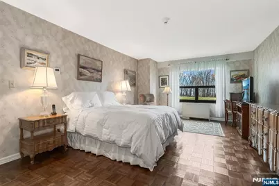 2 Claridge Drive 1Ne #1NE, Verona, NJ 07044 - Photo 16