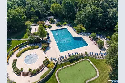 2 Claridge Drive 1Ne #1NE, Verona, NJ 07044 - Photo 4
