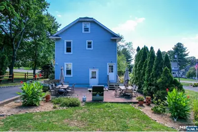 45 Hill Street, Midland Park, NJ 07432 - Photo 2