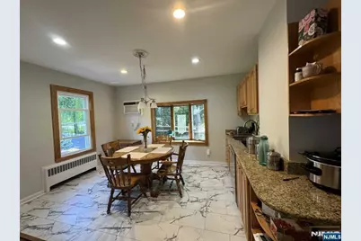 45 Hill Street, Midland Park, NJ 07432 - Photo 12