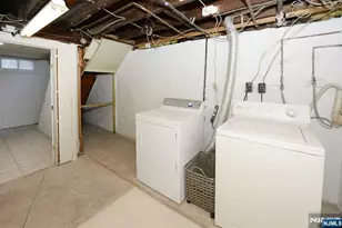 45 Hill St, Midland Park, NJ 07432 - Photo 24