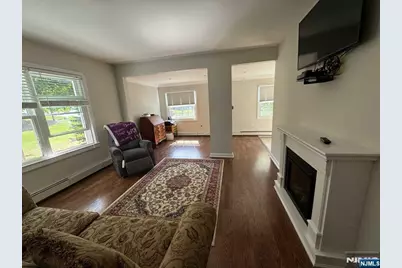 45 Hill Street, Midland Park, NJ 07432 - Photo 10