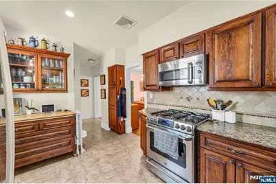 37 Kensington Avenue, Norwood, NJ 07648 - Photo 10