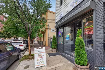 154 Chestnut Avenue, Jersey City, NJ 07306 - Photo 48
