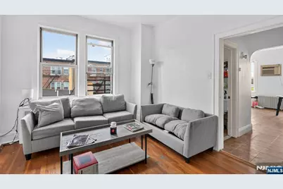 154 Chestnut Avenue, Jersey City, NJ 07306 - Photo 34
