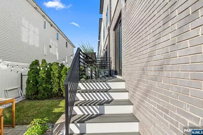 305 8th Street 1 #1, Fairview, NJ 07022 - Photo 30