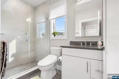 305 8th Street 1 #1, Fairview, NJ 07022 - Photo 22