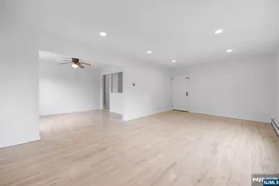 102 Gall Court, Elmwood Park, NJ 07407 - Photo 18