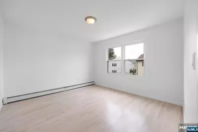 102 Gall Court, Elmwood Park, NJ 07407 - Photo 24