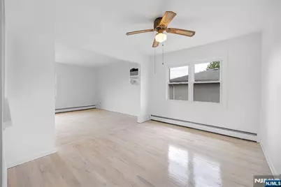 102 Gall Court, Elmwood Park, NJ 07407 - Photo 20