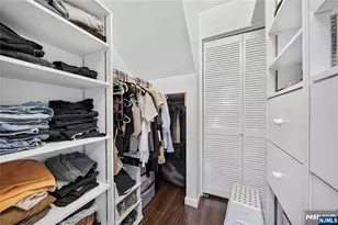 516 Windsor Dr, Palisades Park, NJ 07650 - Photo 14