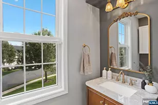 400 Manchester Dr 4071, Nutley, NJ 07110 - Photo 10