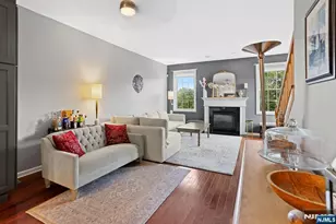 400 Manchester Dr 4071, Nutley, NJ 07110 - Photo 1