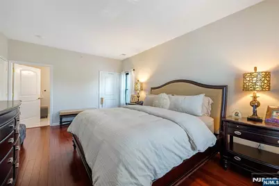 1018 Brittany Drive 1018 #1018, Wayne, NJ 07470 - Photo 14