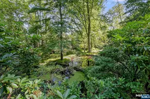 2 Nydam Ln, Franklin Lakes, NJ 07417 - Photo 30