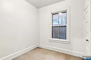 102 Claremont Ave, Jersey City, NJ 07305 - Photo 10