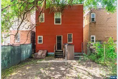 102 Claremont Avenue, Jersey City, NJ 07305 - Photo 28