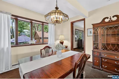 484 Godwin Avenue, Midland Park, NJ 07432 - Photo 10