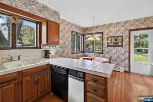 484 Godwin Ave, Midland Park, NJ 07432 - Photo 14