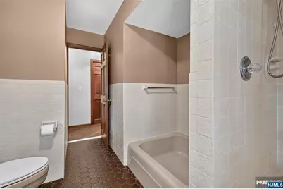 484 Godwin Avenue, Midland Park, NJ 07432 - Photo 26