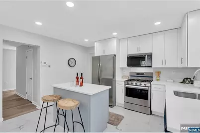 81 Crane Street, Newark, NJ 07104 - Photo 10