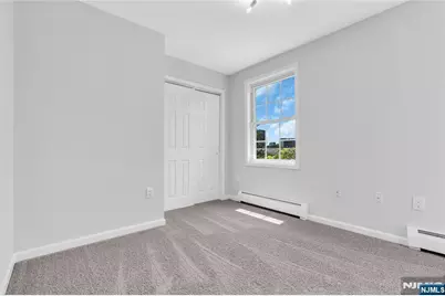 81 Crane Street, Newark, NJ 07104 - Photo 20