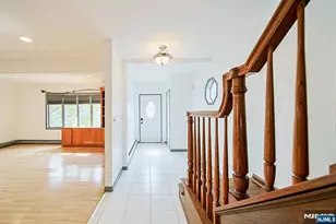 709 Kingsland Ave, Ridgefield, NJ 07657 - Photo 10