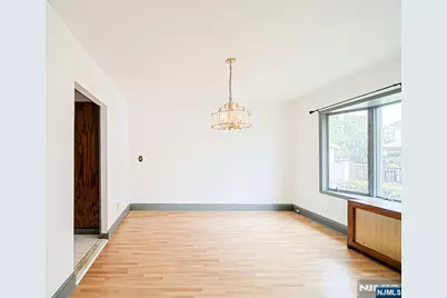 709 Kingsland Avenue, Ridgefield, NJ 07657 - Photo 12