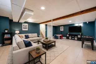1 Garden Ct, Garfield, NJ 07026 - Photo 22