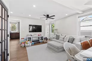 8-35 Lake Street 2, Fair Lawn, NJ 07410 - Photo 4