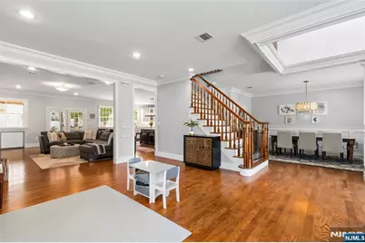 16 Madison Avenue, Hasbrouck Heights, NJ 07604 - Photo 6