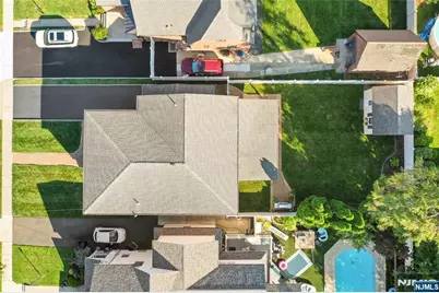 16 Madison Avenue, Hasbrouck Heights, NJ 07604 - Photo 34