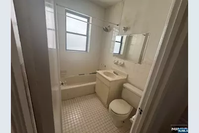 321 79th Street 8 #8, North Bergen, NJ 07047 - Photo 10