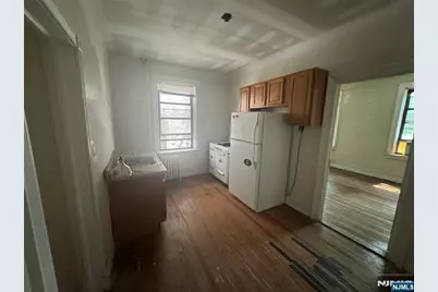 321 79th Street 8 #8, North Bergen, NJ 07047 - Photo 6