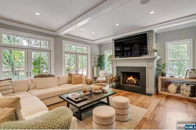 4 Brookview Court, Ho Ho Kus, NJ 07423 - Photo 4