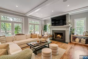 4 Brookview Ct, Ho Ho Kus, NJ 07423 - Photo 4
