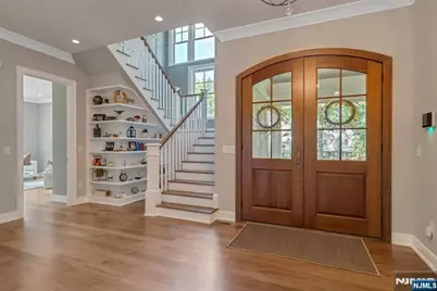 4 Brookview Court, Ho Ho Kus, NJ 07423 - Photo 2