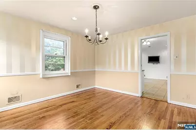 29 Devonshire Terrace, West Orange Township, NJ 07052 - Photo 12
