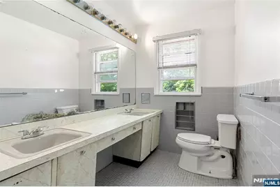 29 Devonshire Terrace, West Orange Township, NJ 07052 - Photo 32