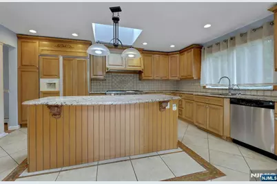 974 Bridge Street, Washington Township, NJ 07676 - Photo 16