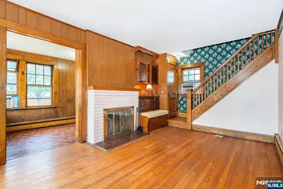 135 Colfax Avenue, Roselle Park, NJ 07204 - Photo 2