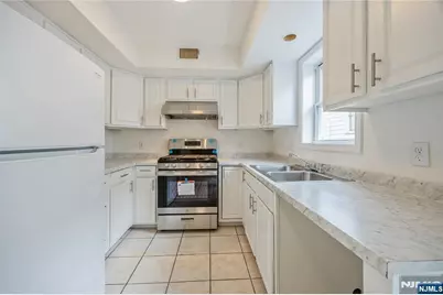 235-237 Keen, Paterson, NJ 07524 - Photo 10