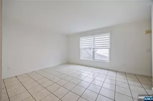 235-237 Keen, Paterson, NJ 07524 - Photo 2