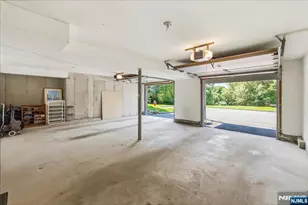 594 Glasmere Rd, Mahwah, NJ 07430 - Photo 32