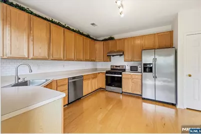 594 Glasmere Road, Mahwah, NJ 07430 - Photo 10