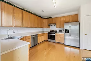 594 Glasmere Rd, Mahwah, NJ 07430 - Photo 10