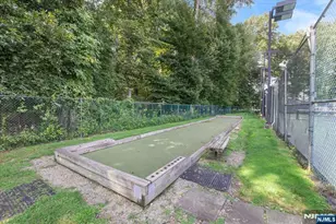 594 Glasmere Rd, Mahwah, NJ 07430 - Photo 44