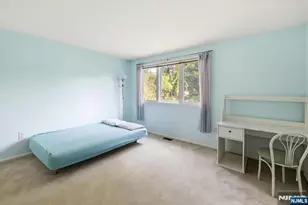 594 Glasmere Rd, Mahwah, NJ 07430 - Photo 26