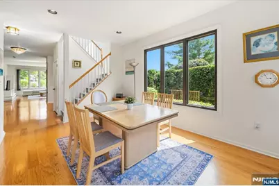 594 Glasmere Road, Mahwah, NJ 07430 - Photo 6