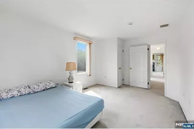 594 Glasmere Road, Mahwah, NJ 07430 - Photo 24